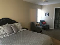 The Water House-Sleeps 10-1 Mile to Boone Pickens - 무료 와이파이