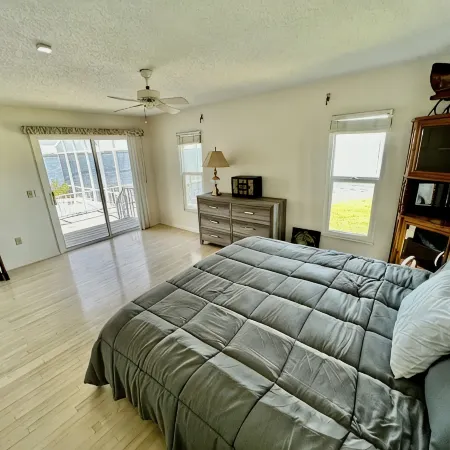 The Bays Edge Retreat Waterfront