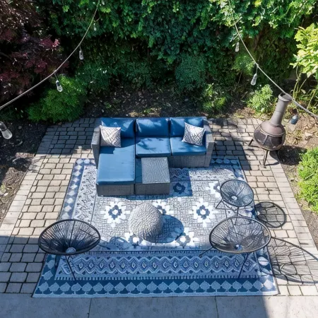 Charming 4 bedroom home just steps to the water!