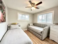 5-Bdrm-Remodeled-Modern-New-Appliances-Furniture - Wifi