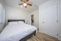 Casa flower centrally located - Bungalows