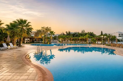 Zodiac Hôtel & Aqua Park - Cheap