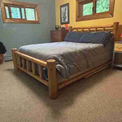 The Sniderhaus with beautiful sunsets and trails nearby.  A large dock. Rooms