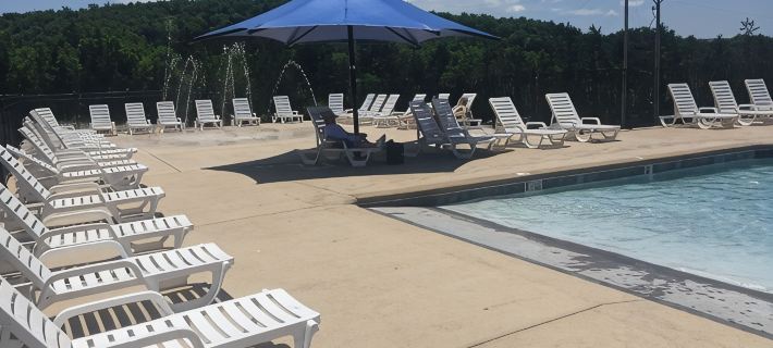 Luxury 5BR Escape-Private HotTub,  Pool&Splash Pad&Play Ground Hotele w: Ridgedale