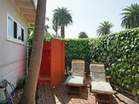 Surfside Cottage - 200 ft from the Sand - Wifi