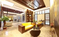 Ling Jiang Hotel - parking