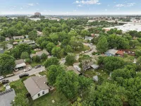 Lovely 4-bedroom house in Arlington with AC - บังกะโล
