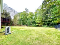 Pet Friendly Home 2 minutes from Lake Norman State Park 3BR/2BA - 4-Star