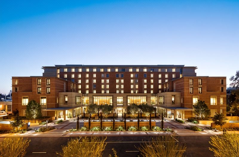 Ucla Meyer & Renee Luskin Conference Center