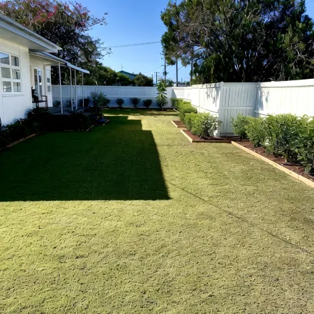 Centrally located "Bargara Beach Cottage"