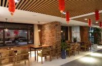 Pai Hotel (Xinchang Wanda Plaza store) - 2 stelle