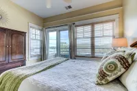 The Best Views of Grand Haven Channel & Lake Michigan from Brezza Di Lago 11 - Boutique