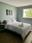 Mountain Style 4-bedroom Home near Jasper NP gate - Wifi