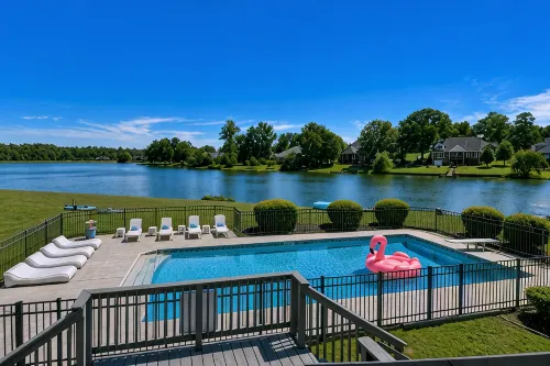 Luxury Lakeside Escape with Private Pool, Kayaks and Billiards – Masters Retreat - 4-Star