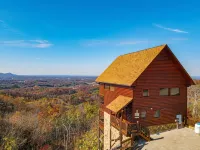Specials! Stunning Views+Location. 4 King Beds w/ en Suite. Hot Tub, Games! - 4 estrellas