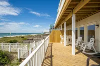 Oceanfront stunner in Emerald Isle - 2-Sterne