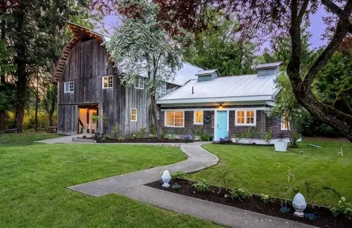 The Retreat at August Ciderhouse- Farmstay 5 minutes from Edmonds-Seattle ferry - 4-Star