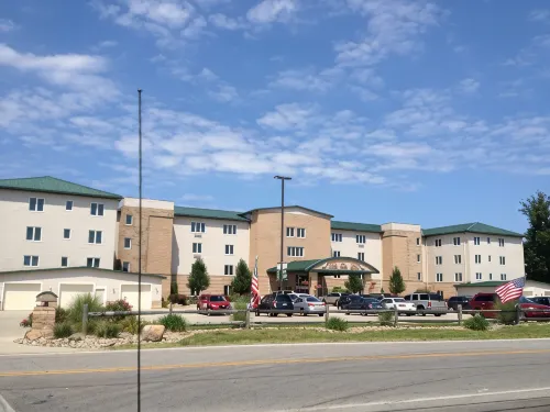 Lakefront Luxury 2Br/2Ba Condo/Beach/Indoor Pool/Sleeps 4-- Rent 3/4th Free-Ask! - 3-Star
