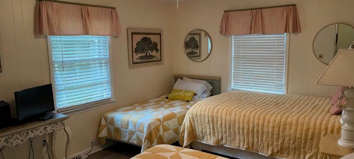 SPECTACULAR BEACH/OCEANVIEWS!!! PRIME LOCATION ON PALMETTO BLVD Hotels in Colleton County