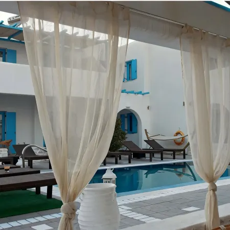 Mer Bleu Luxury Apartments