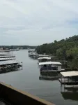 Top Floor, One Bedroom Condo on the Lake!  Perfect for a Couples Weekend. - 3 ดาว