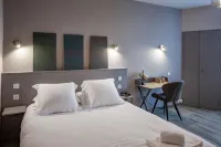 Lhotel - Desayuno