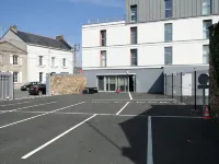 The Originals Access, Hôtel Cholet Gare - parking