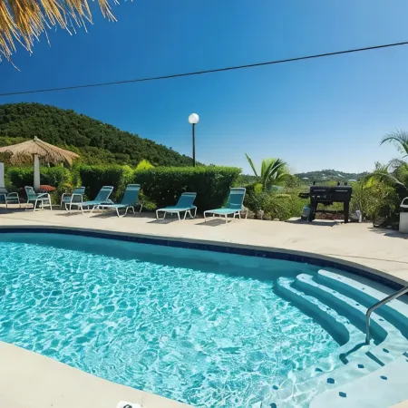 Sophisticated Beach Condo-Ocean View-Sapphire