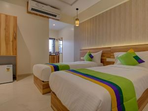 Hotel Amisha International