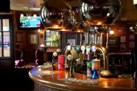Tenby House - bar
