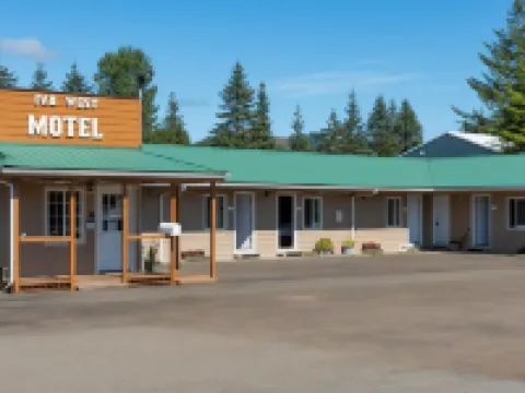Far West Motel Hotels in Forks