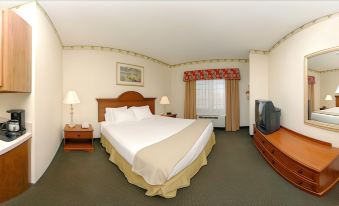 Holiday Inn Express & Suites Plainview
