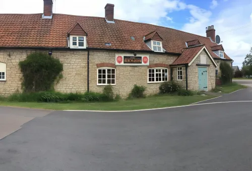 Red Lion Dunston Hotels in North Kesteven District