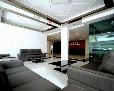 Eminent Hotel Hotels in Donggongon
