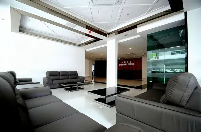 Eminent Hotel