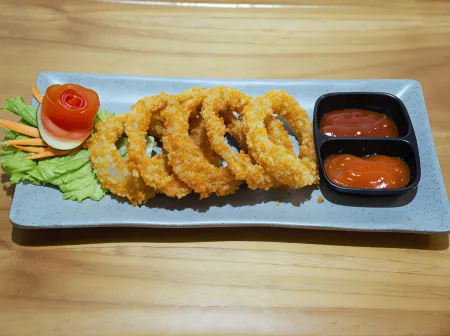 Singaraja Beach Hotel Отели рядом с достопримечательностью «Puri Kanginan Buleleng»