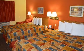 Burnsville Inn & Suites