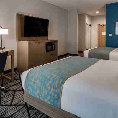 Best Western Plus Mid County Rooms