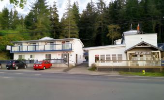 Sea Raven Motel