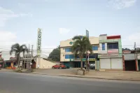 GV Hotel - Valencia Hotels in Валенсия