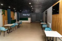 River Khaus Mini-Hotel Отели рядом с достопримечательностью «Скульптура орла»