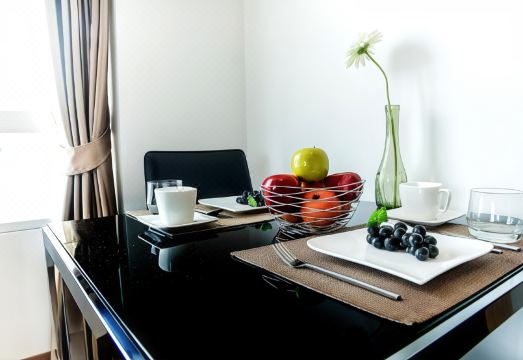 더 바이올린 스리라차