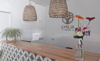 Emilia Hotel