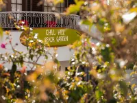 Ericeira Chill Hill 2 – Peach Garden