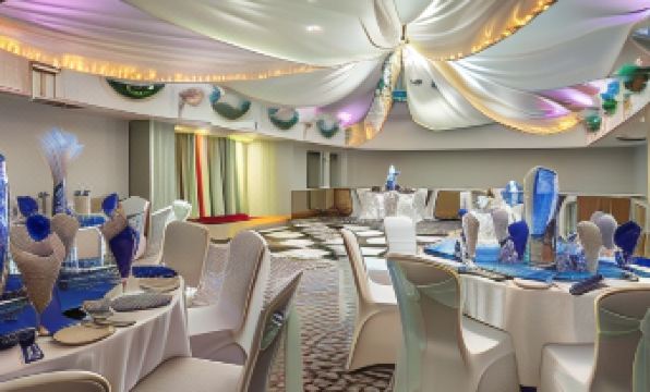 Bridgewood Manor Hotel & Spa - Housity