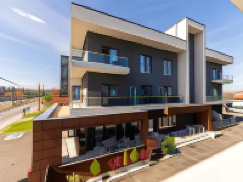 MCity Hotel アラドのホテル