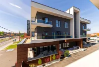 M City Aparthotel Hotels near Hungarian Statue of Liberty