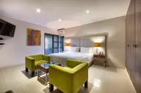 Dynasty Forest Sandown Self Catering Hotel Hôtels à : Wynberg