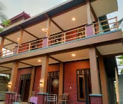 Kinasih Homestay Hotels in Gunturharjo