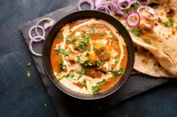 Raksha Suites & Banquet Greater Noida فنادق في غريتر نويدا